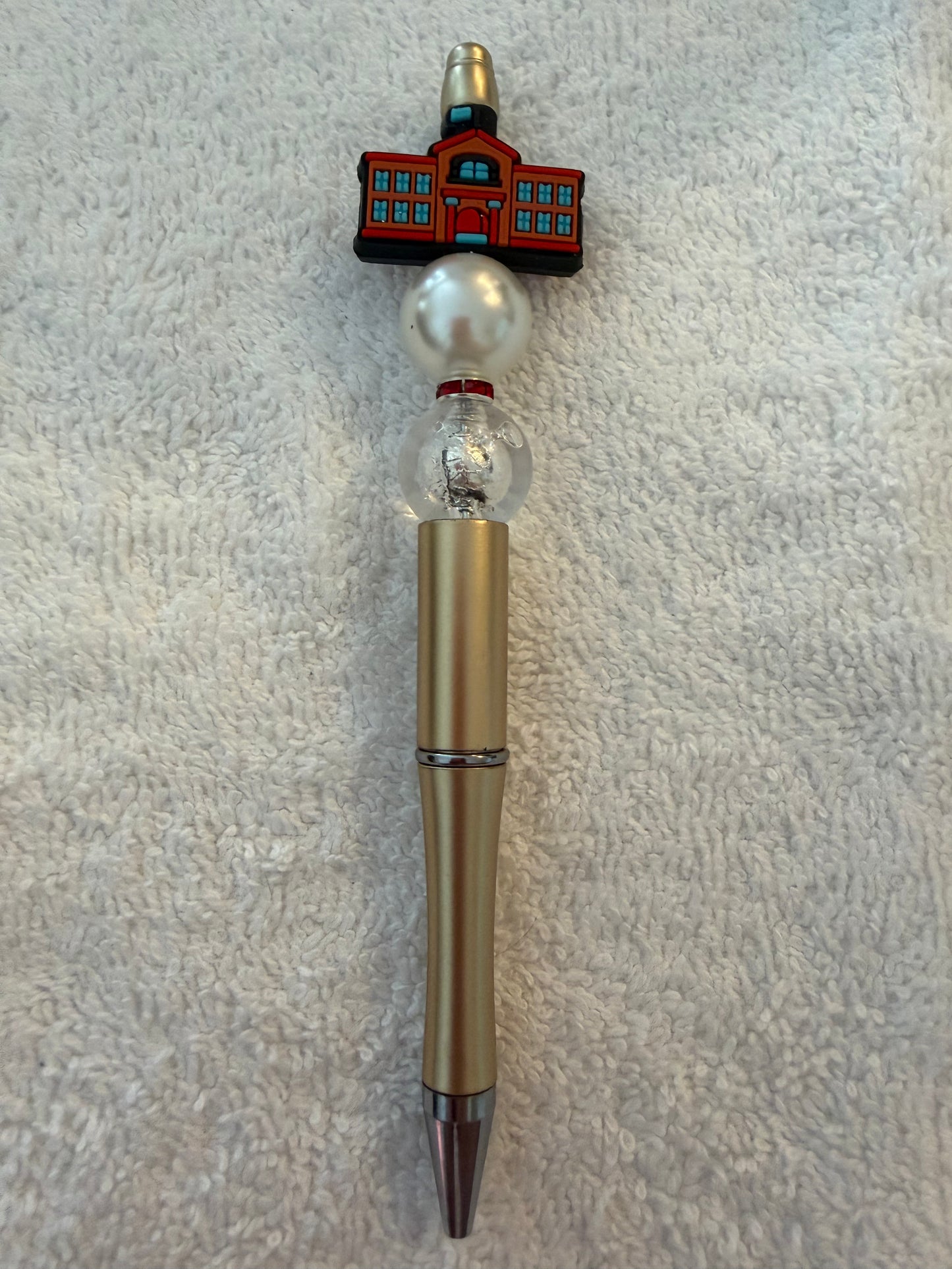 Schoolhouse pen