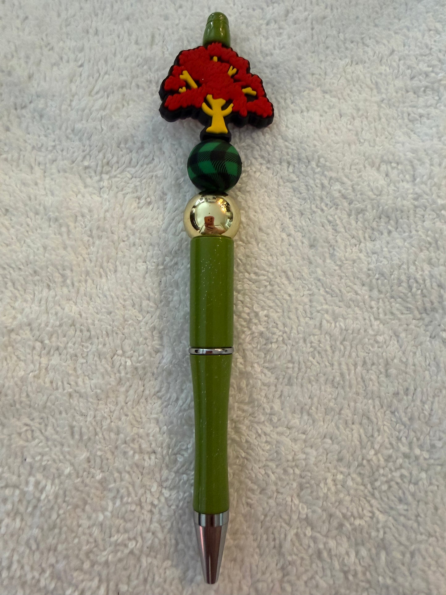 Red tree pen