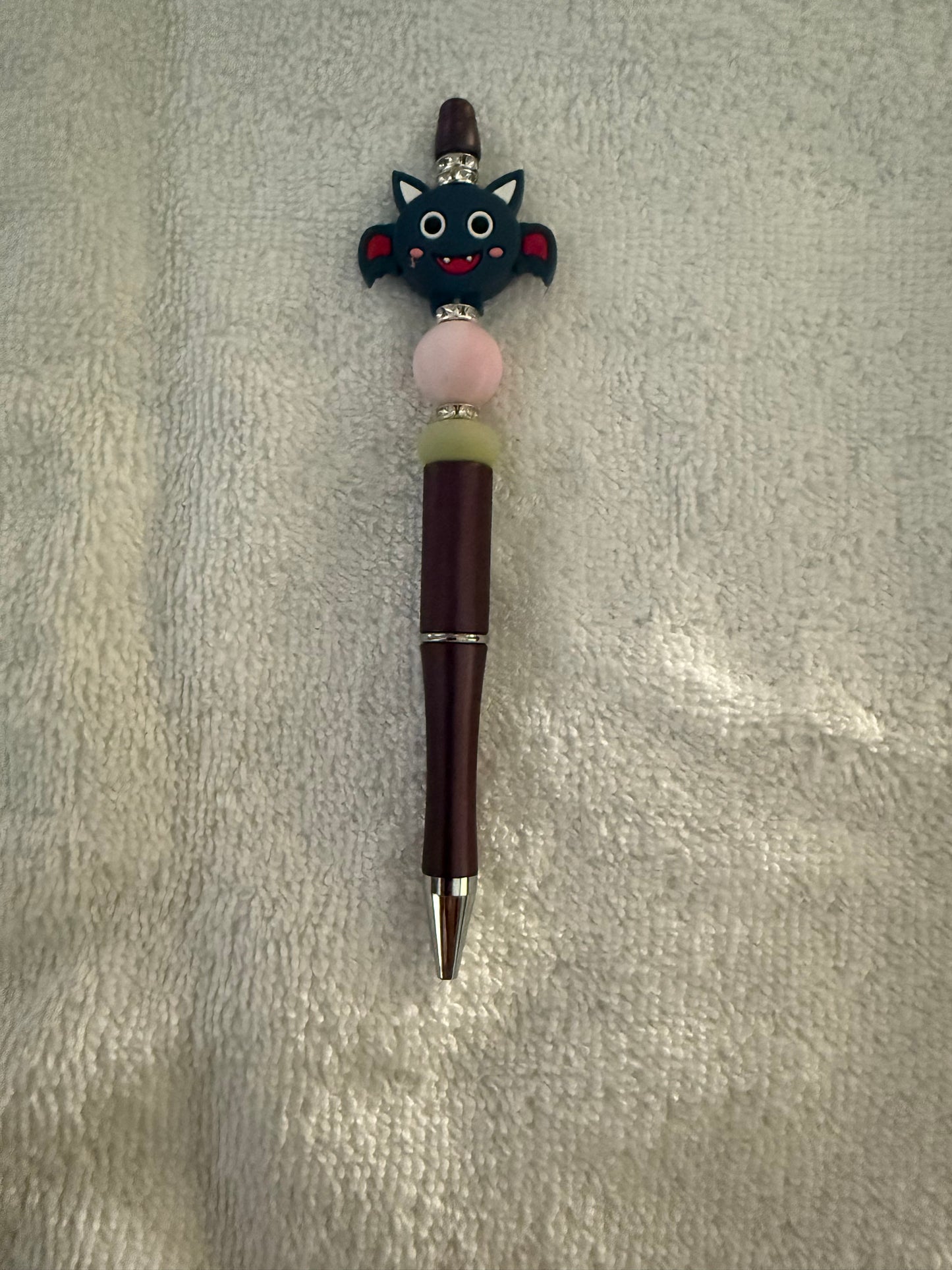 Black bat pen